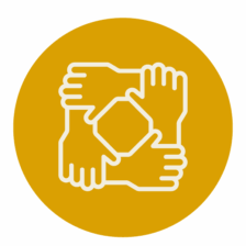 Icône minimaliste montrant quatre mains entrelacées formant un carré, représentant la coopération, la solidarité et le travail d’équipe.